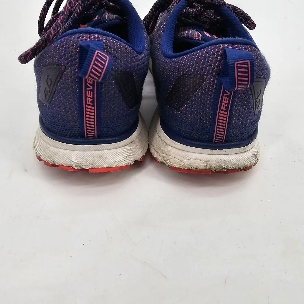 Brooks womens revel